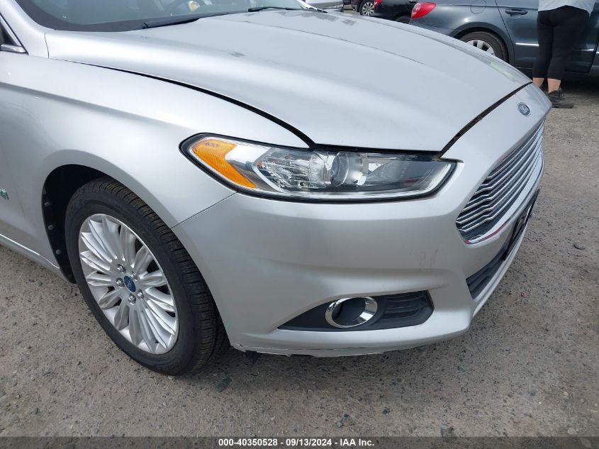 2013 Ford Fusion Hybrid Se VIN: 3FA6P0LUXDR193807 Lot: 40350528