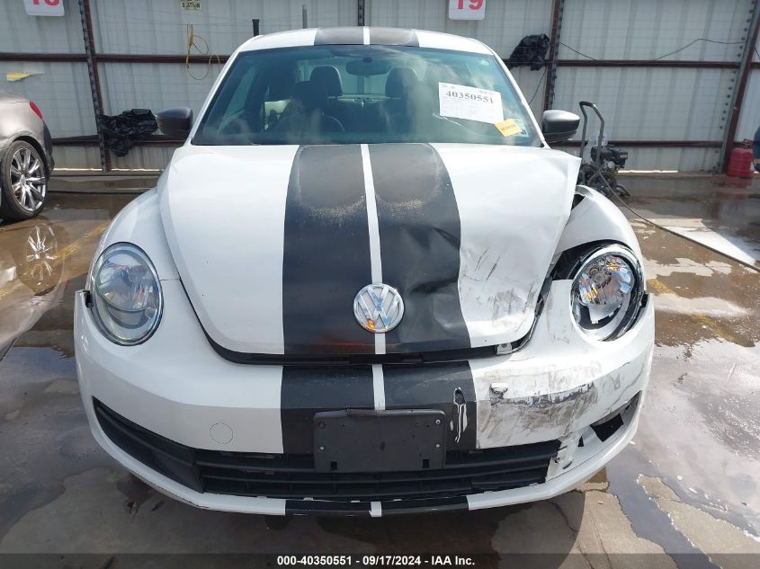 2015 Volkswagen Beetle 1.8T Fleet Edition VIN: 3VWF17AT8FM637875 Lot: 40350551