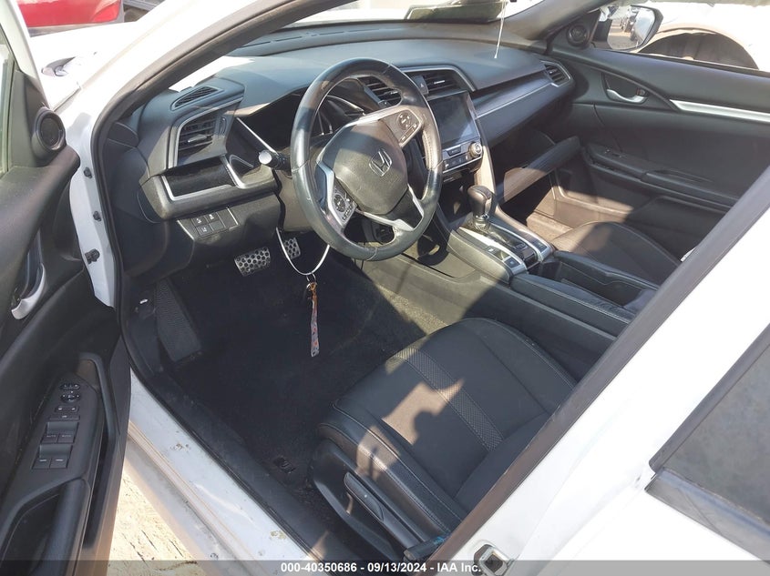 VIN 2HGFC2F80KH561406 2019 HONDA CIVIC SPORT