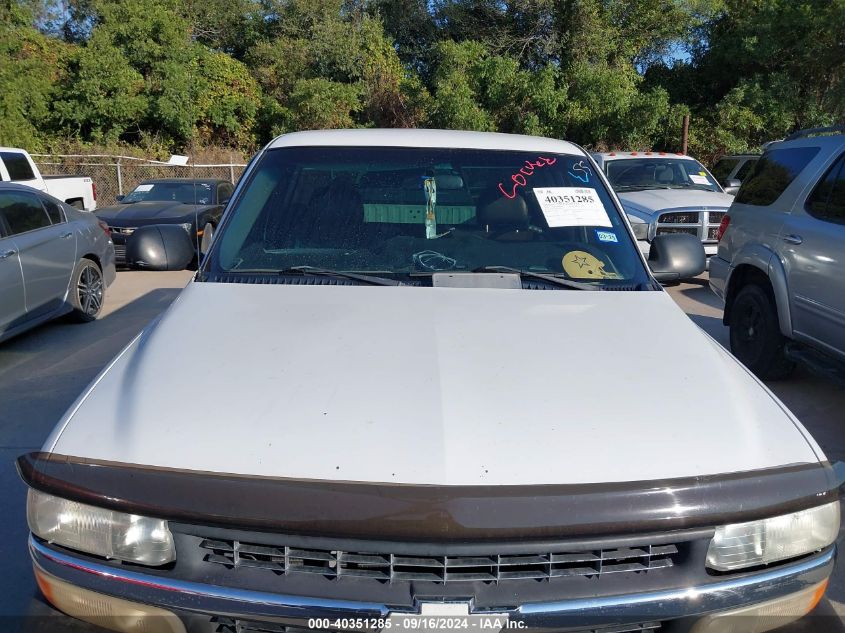 2000 Chevrolet Silverado 1500 VIN: 1GCEC14W1YE343142 Lot: 40351285