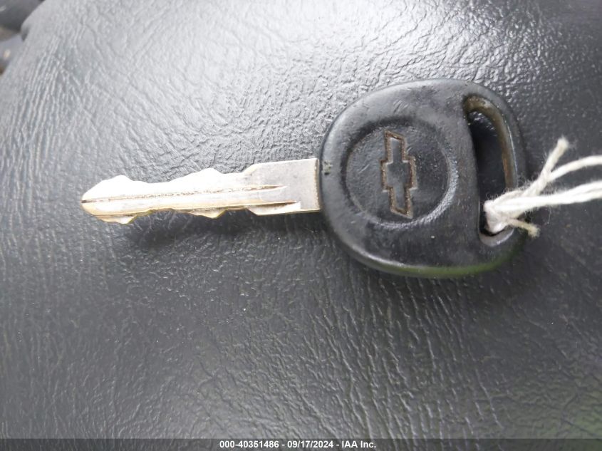 2003 Chevrolet S-10 Ls VIN: 1GCCT19X538140075 Lot: 40351486