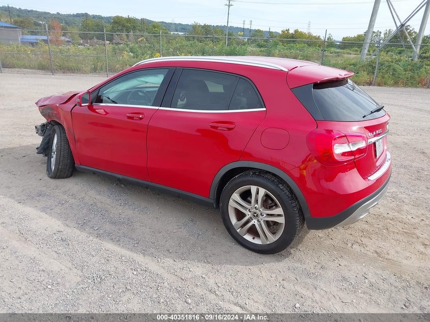 2015 MERCEDES-BENZ GLA-CLASS GLA 250 - WDCTG4GB6FJ061499