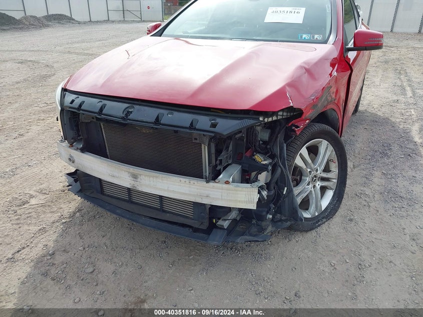 2015 MERCEDES-BENZ GLA-CLASS GLA 250 - WDCTG4GB6FJ061499