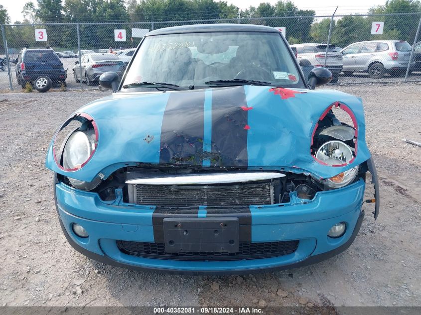 2009 Mini Cooper Hardtop VIN: WMWMF33579TW78584 Lot: 40352081