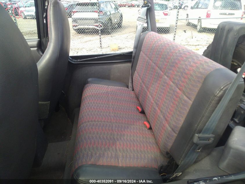 1J4FY19S6XP457212 1999 Jeep Wrangler Sport