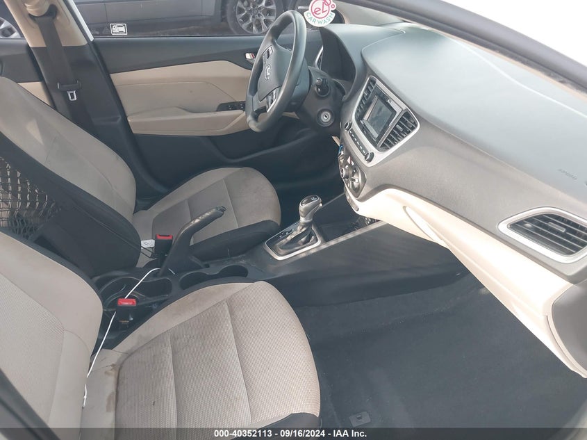 VIN 3KPC24A60ME134182 2021 HYUNDAI ACCENT SE
