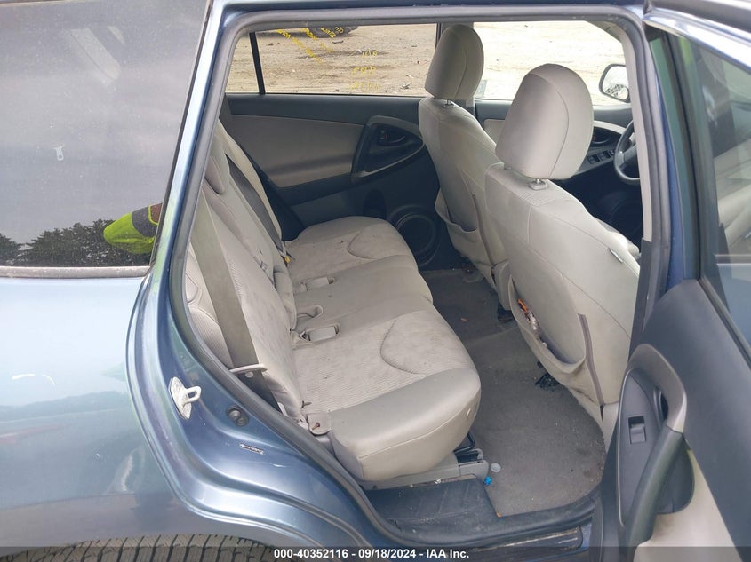 2T3JF4DV5BW154525 2011 Toyota Rav4