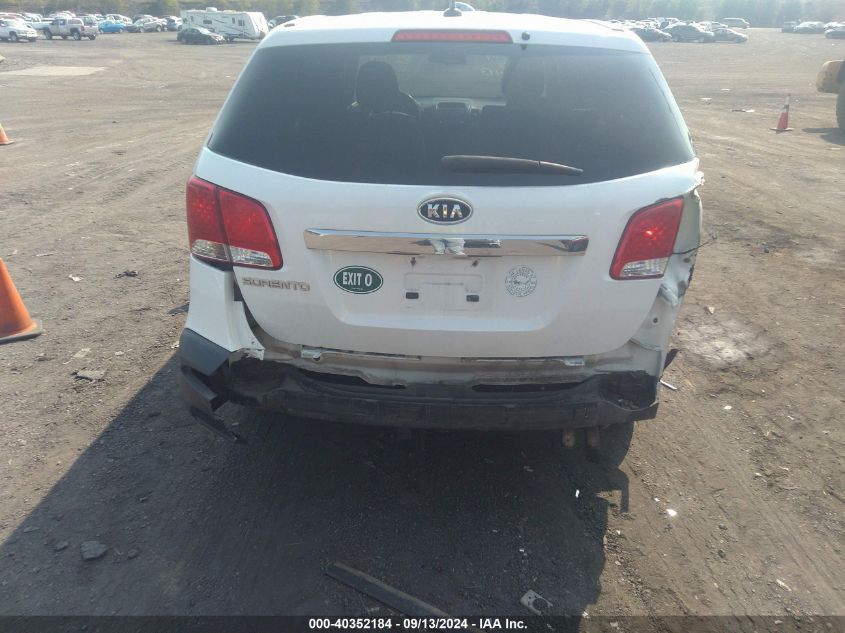 2011 Kia Sorento Lx VIN: 5XYKTCA15BG180470 Lot: 40352184