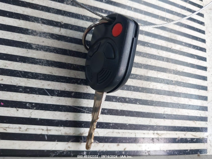 2010 Ford Edge Se VIN: 2FMDK3GC8ABB00811 Lot: 40352332