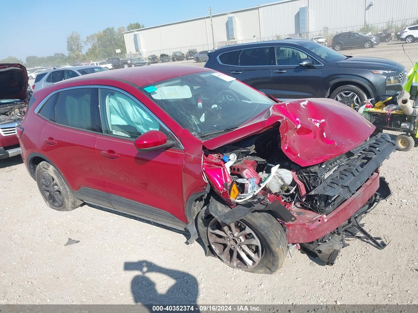 2021 FORD ESCAPE  (VIN: 1FMCU9G63MUA09883)