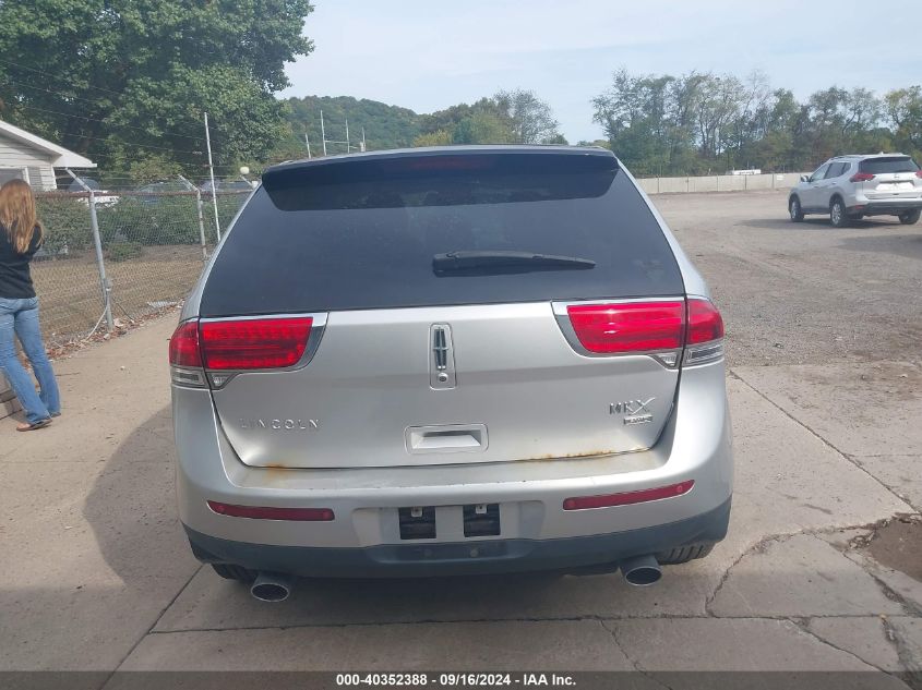 2011 Lincoln Mkx VIN: 2LMDJ8JK3BBJ06814 Lot: 40352388