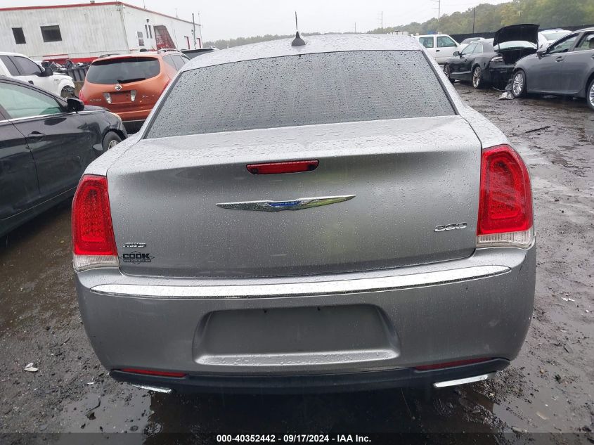 2C3CCAKG5JH175074 2018 Chrysler 300 Limited Awd