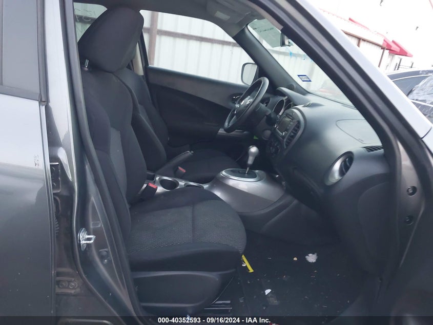 2017 NISSAN JUKE S - JN8AF5MR3HT701414