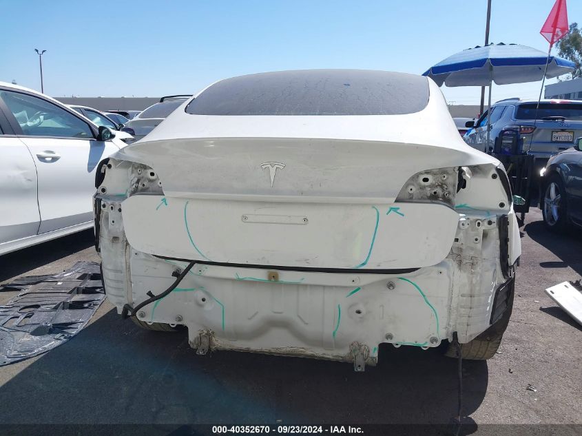 2021 Tesla Model 3 Standard Range Plus Rear-Wheel Drive VIN: 5YJ3E1EA5MF017728 Lot: 40352670