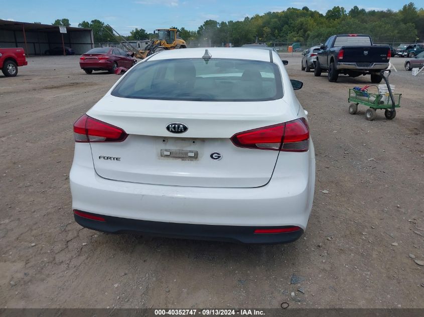 2018 Kia Forte Lx VIN: 3KPFK4A77JE167682 Lot: 40352747