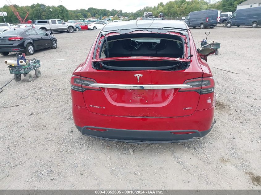 2018 Tesla Model X 100D/75D/P100D VIN: 5YJXCAE2XJF104164 Lot: 40352805