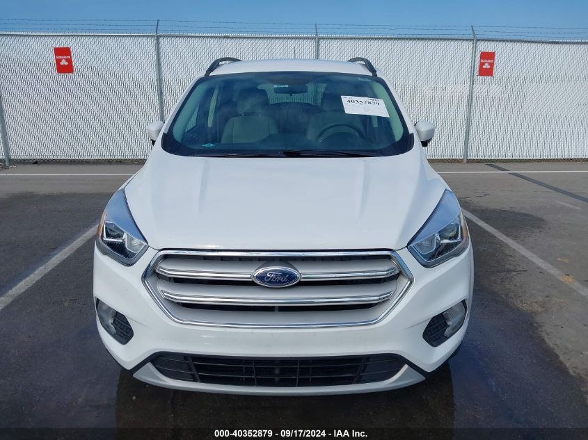 1FMCU9GD4HUC03942 2017 Ford Escape Se