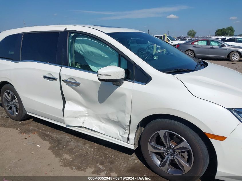 2018 Honda Odyssey Touring VIN: 5FNRL6H80JB027097 Lot: 40352945