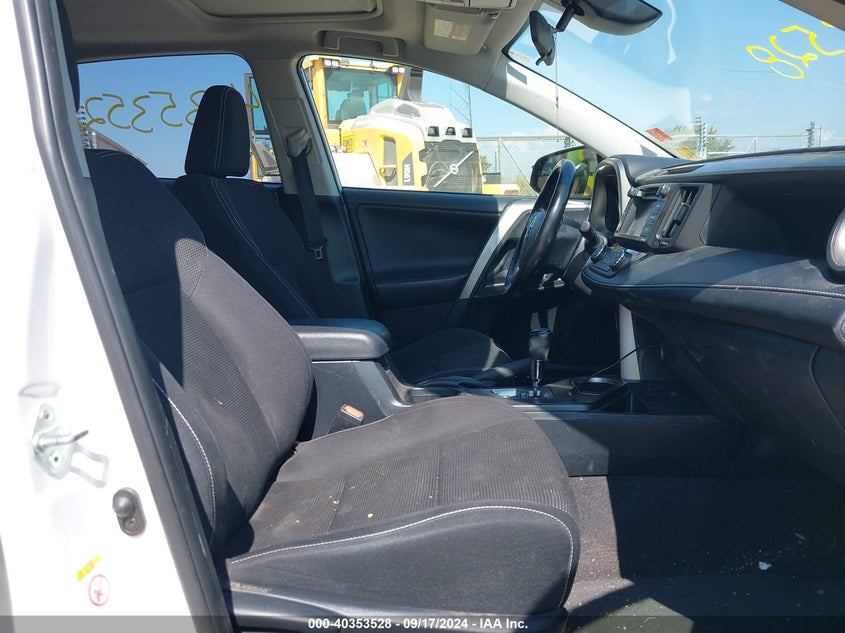 VIN JTMRJREV2HD098918 2017 TOYOTA RAV4 HYBRID XLE