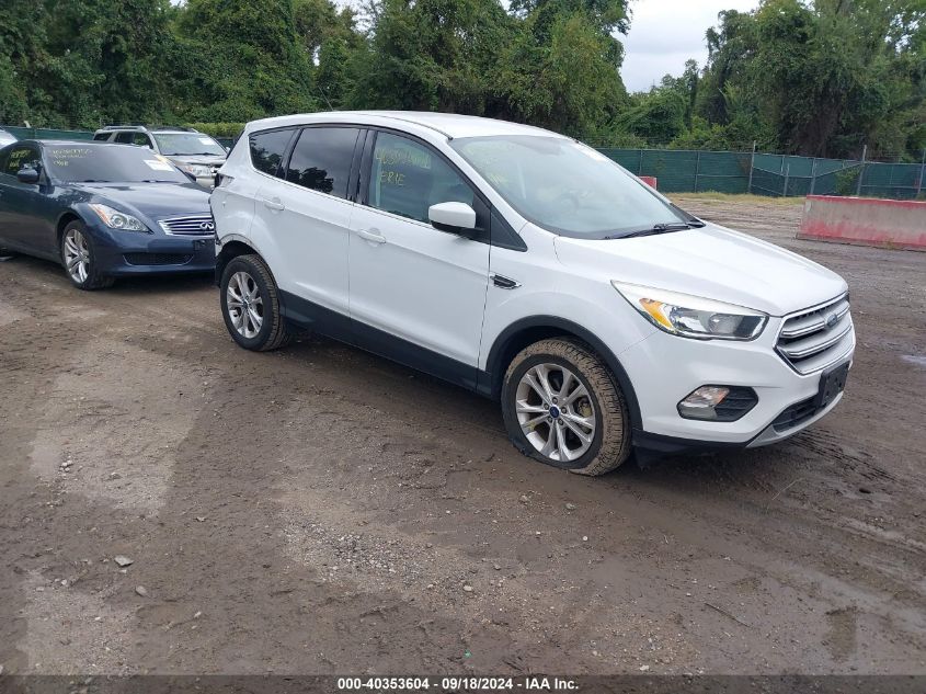 2017 FORD ESCAPE SE - 1FMCU0GD8HUC81670