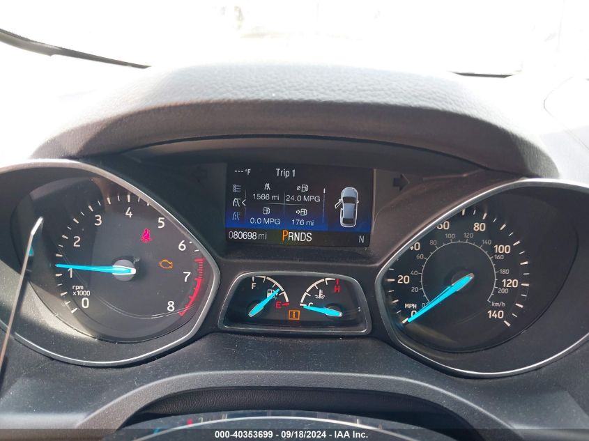 1FMCU0GD6HUD40201 2017 Ford Escape Se