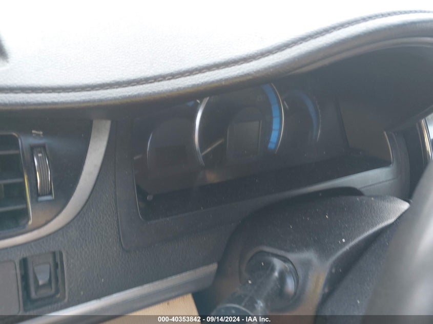 2014 TOYOTA CAMRY HYBRID LE - 4T1BD1FK5EU140696