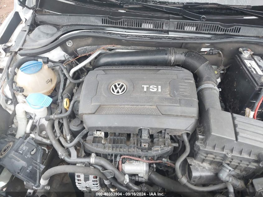 3VWD17AJ1FM225271 2015 Volkswagen Jetta Se