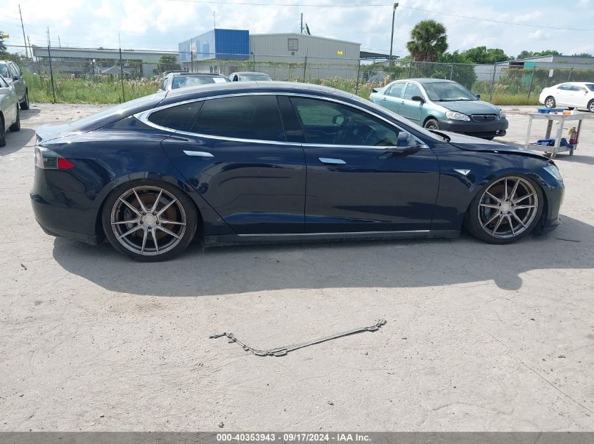 2014 Tesla Model S P85 VIN: 5YJSA1H19EFP56783 Lot: 40353943