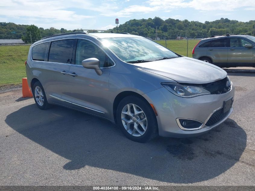 2C4RC1BG4HR826799 2017 CHRYSLER PACIFICA - Image 1