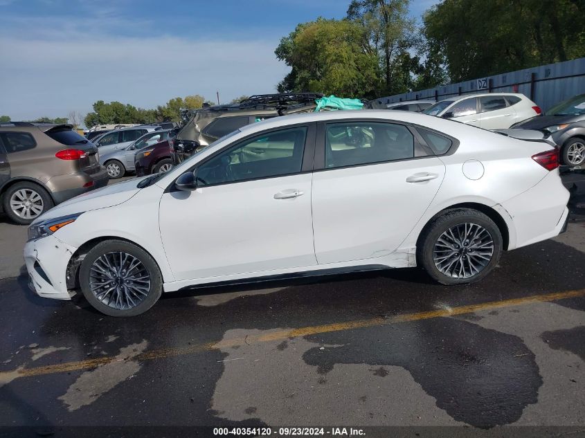 2023 Kia Forte Gt-Line VIN: 3KPF54AD2PE662653 Lot: 40354120