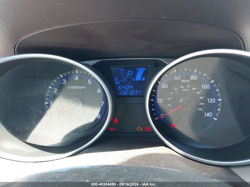 KM8JU3AG9FU040810 2015 Hyundai Tucson Se