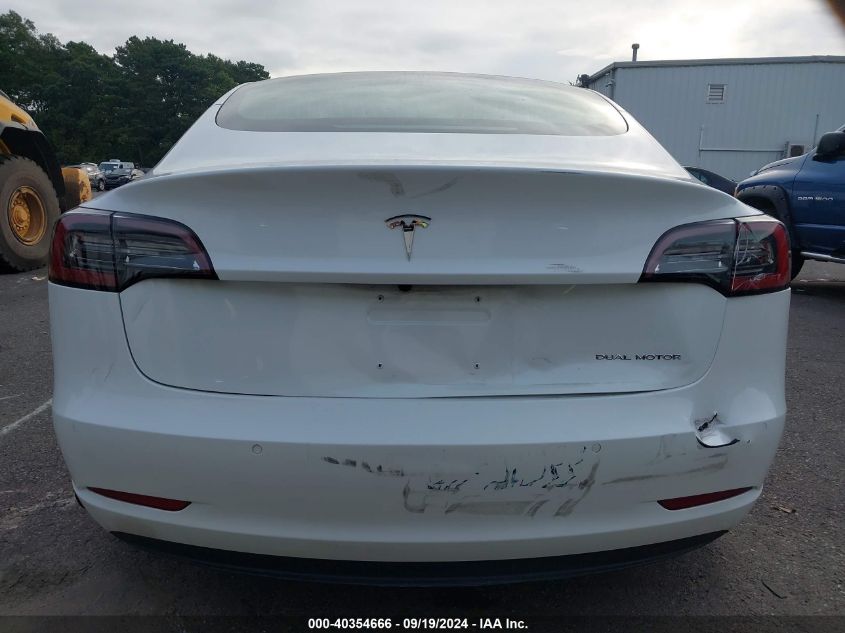 2018 Tesla Model 3 Long Range/Performance VIN: 5YJ3E1EB5JF101231 Lot: 40354666