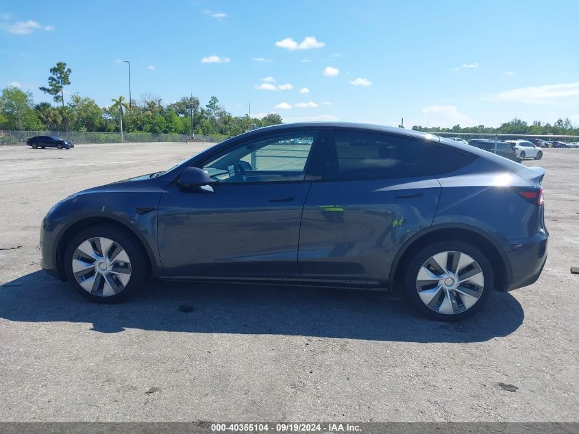 2023 Tesla Model Y Awd/Long Range Dual Motor All-Wheel Drive VIN: 7SAYGDEEXPA086746 Lot: 40355104