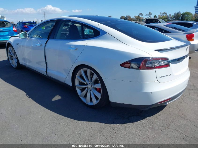 VIN 5YJSA1H2XEFP62603 2014 TESLA MODEL S no.3