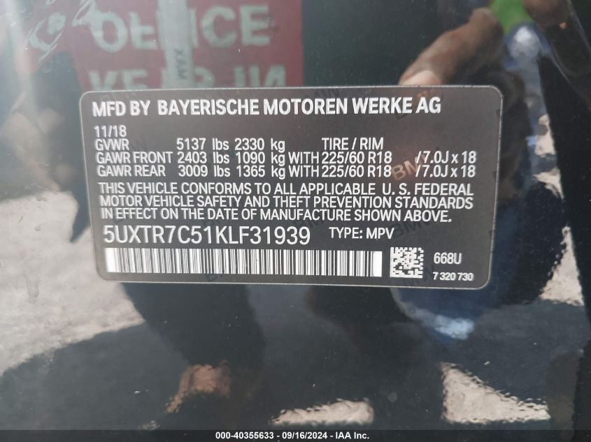 VIN 5UXTR7C51KLF31939 2019 BMW X3, Sdrive30I no.9