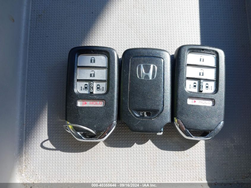 5FNRL5H31GB076851 2016 Honda Odyssey Se