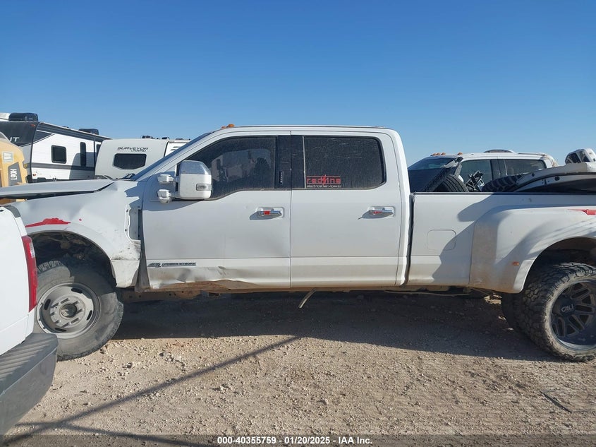 2017 Ford F-350 Lariat VIN: 1FT8W3DT8HEE45737 Lot: 40355759