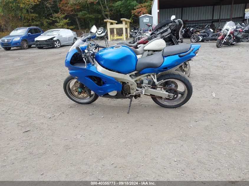 1998 Kawasaki Zx900 C VIN: JKAZX2C11WA003828 Lot: 40355773