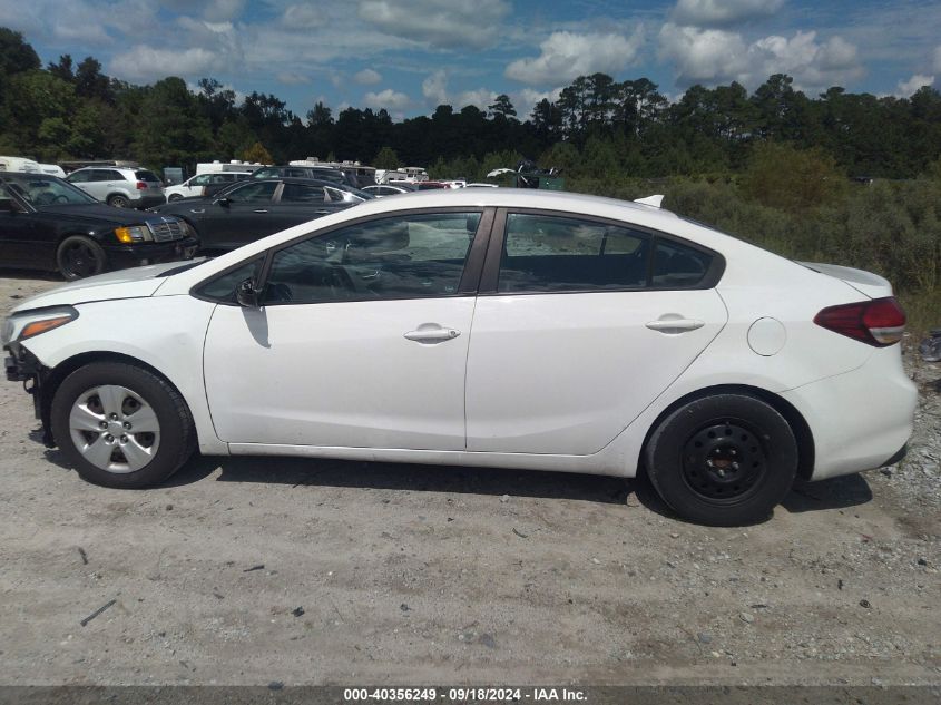 2017 Kia Forte Lx VIN: 3KPFK4A72HE032118 Lot: 40356249