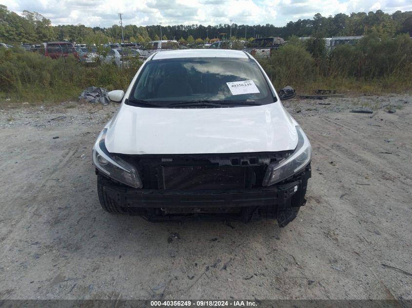 2017 Kia Forte Lx VIN: 3KPFK4A72HE032118 Lot: 40356249