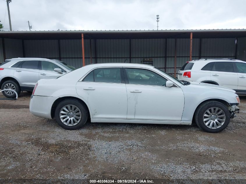 2C3CCAAG2DH588222 2013 Chrysler 300 Motown