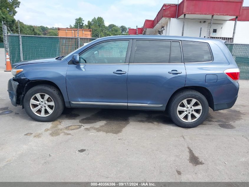 2013 Toyota Highlander Base V6 VIN: 5TDBK3EH5DS277569 Lot: 40356386