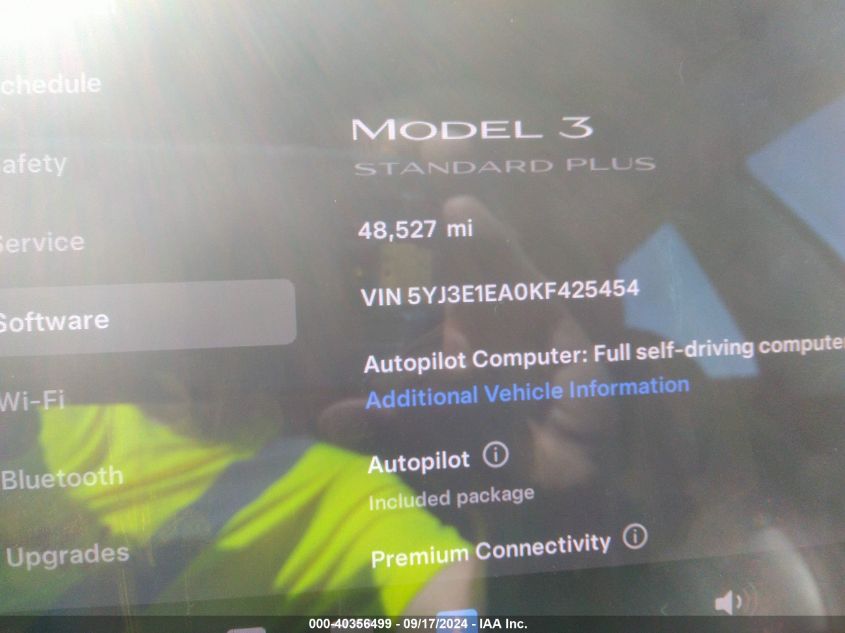 2019 Tesla Model 3 Long Range/Mid Range/Standard Range/Standard Range Plus VIN: 5YJ3E1EA0KF425454 Lot: 40356499