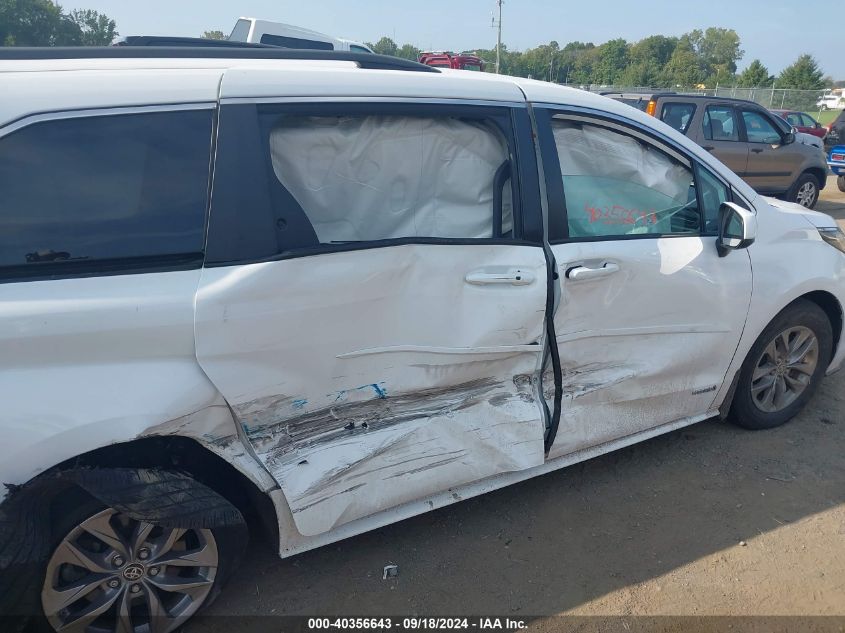 5TDKRKEC7MS059451 2021 Toyota Sienna Le