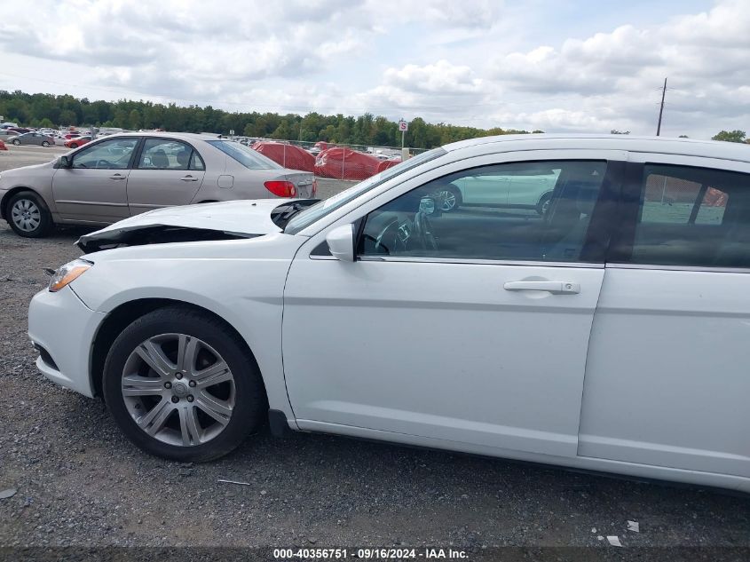 2013 Chrysler 200 Touring VIN: 1C3CCBBB3DN735261 Lot: 40356751