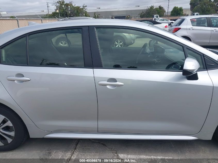 2022 Toyota Corolla Hybrid Le VIN: JTDEAMDE2NJ043904 Lot: 40356878