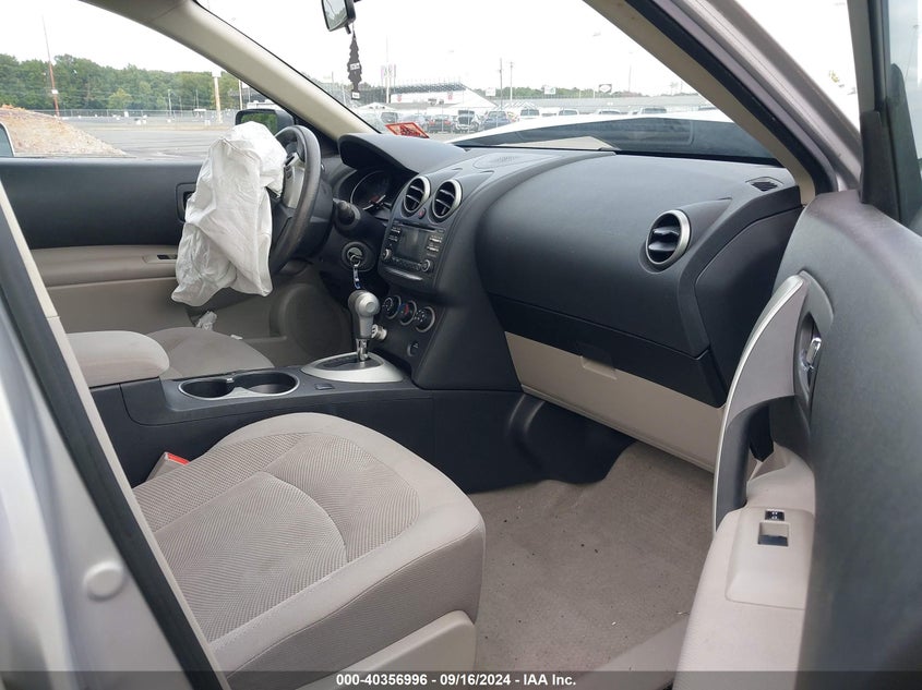 2015 NISSAN ROGUE SELECT S - JN8AS5MV6FW762227