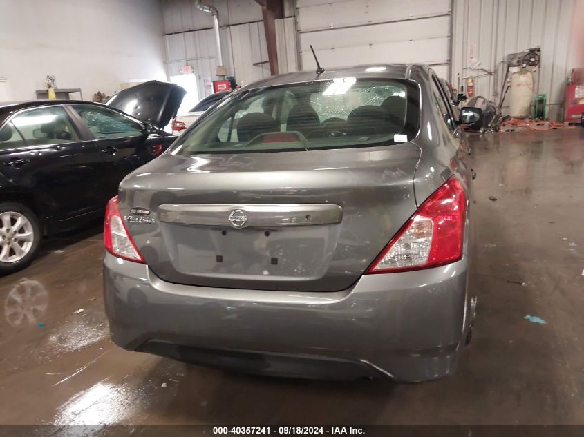 2017 Nissan Versa 1.6 S VIN: 3N1CN7AP8HL852004 Lot: 40357241