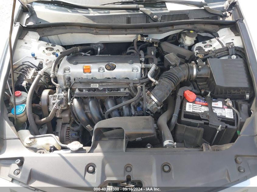 1HGCP2F41BA052086 2011 Honda Accord 2.4 Lx-P