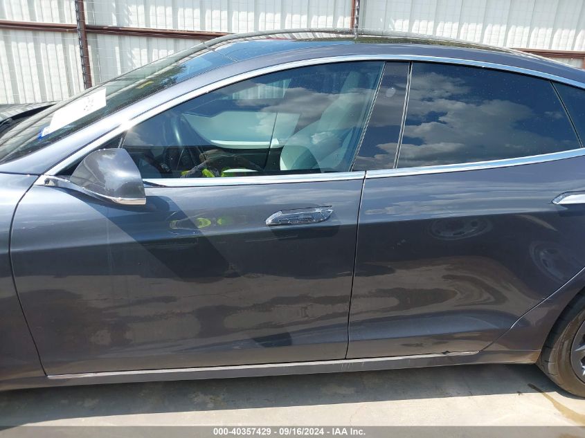 5YJSA1E20JF294976 2018 Tesla Model S 100D/75D/P100D